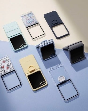 Various cases designed for the Samsung Galaxy Z Flip6