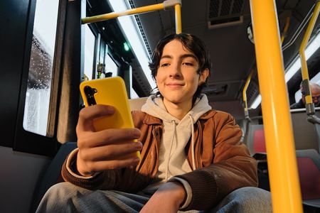Choisir le bon forfait mobile pour mon enfant ou ado